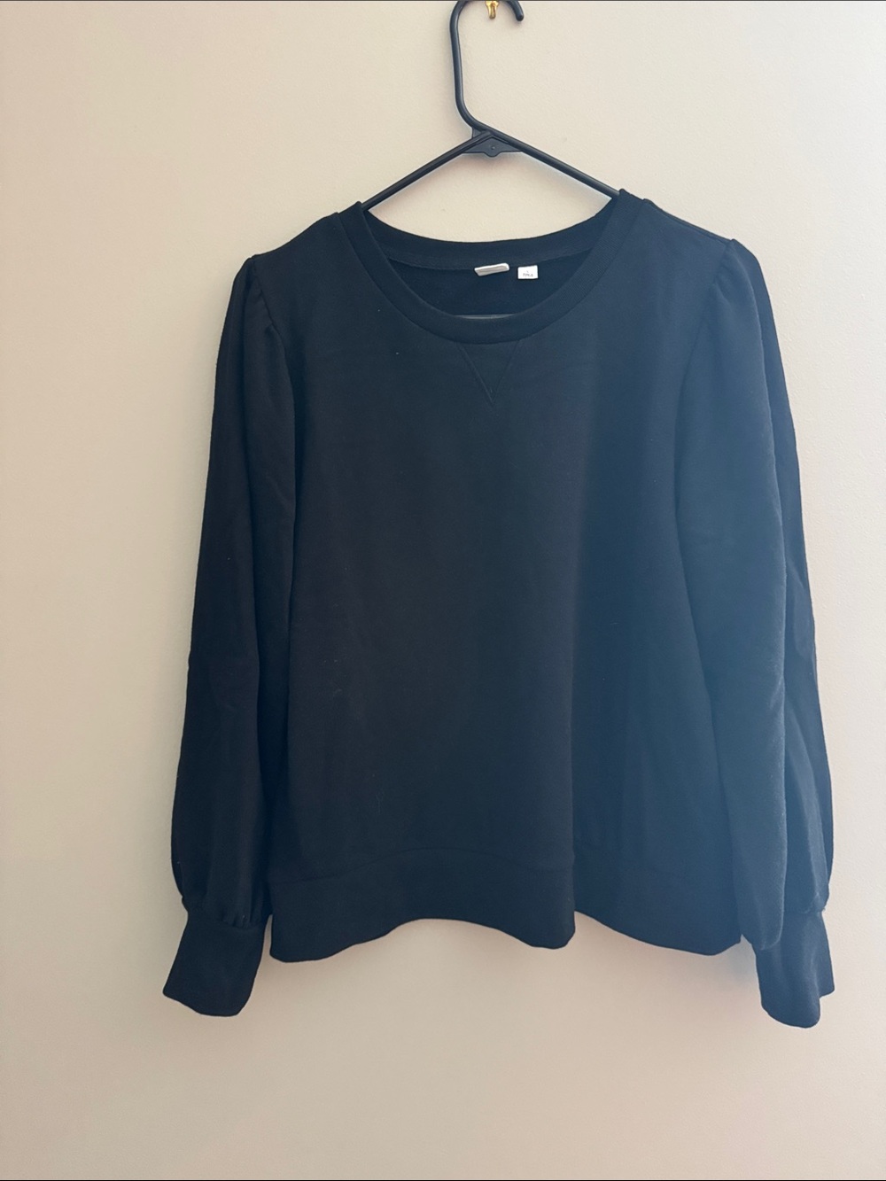 GAP Black Puff-Sleeve Crew Sweatshirt - Women